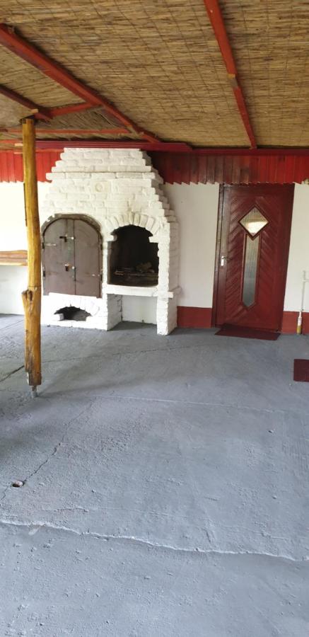 Dobo Tanya Villa Roszke ภายนอก รูปภาพ